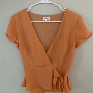 Superdown flowy top with bow